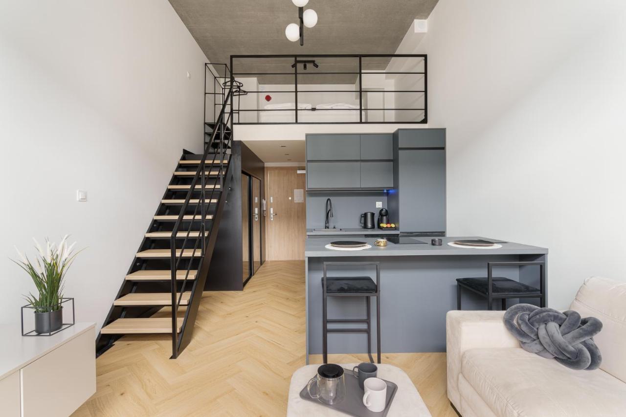 Rentplanet - Apartamenty Zarembowicza Вроцлав Екстериор снимка
