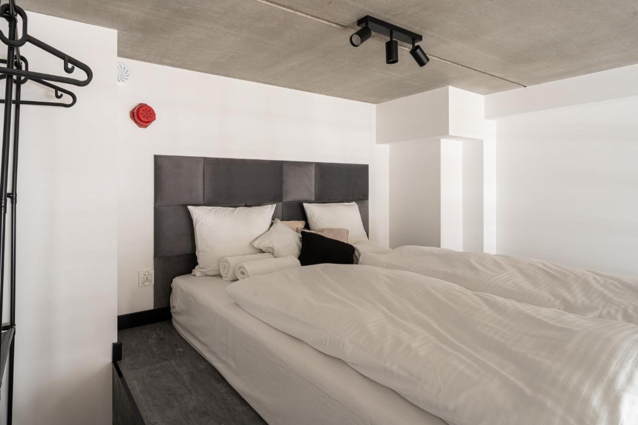 Rentplanet - Apartamenty Zarembowicza Вроцлав Екстериор снимка