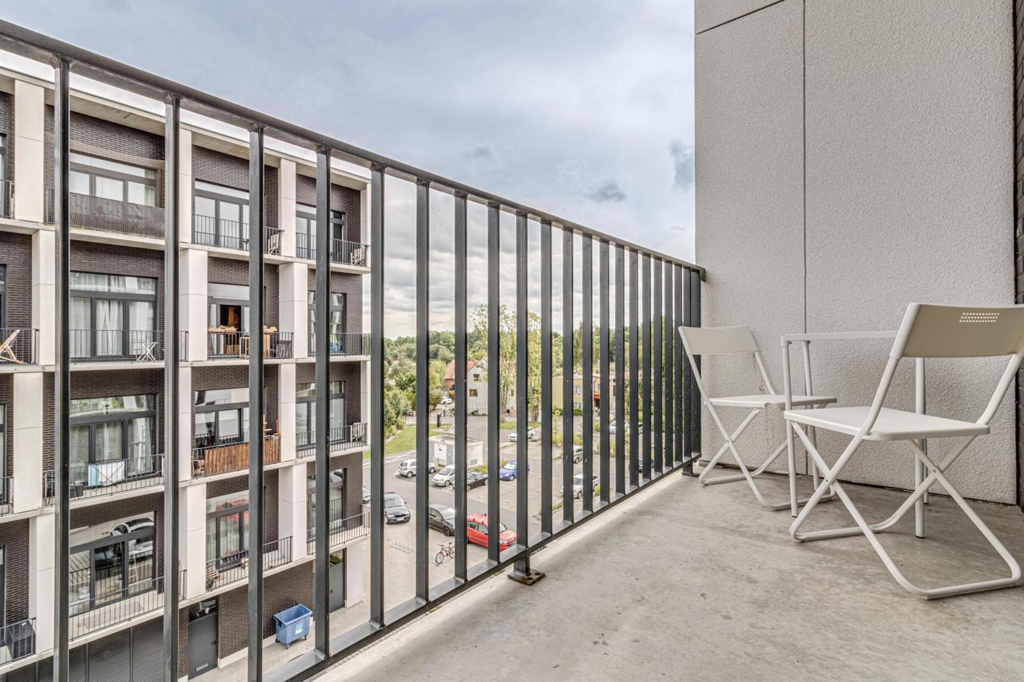 Rentplanet - Apartamenty Zarembowicza Вроцлав Екстериор снимка
