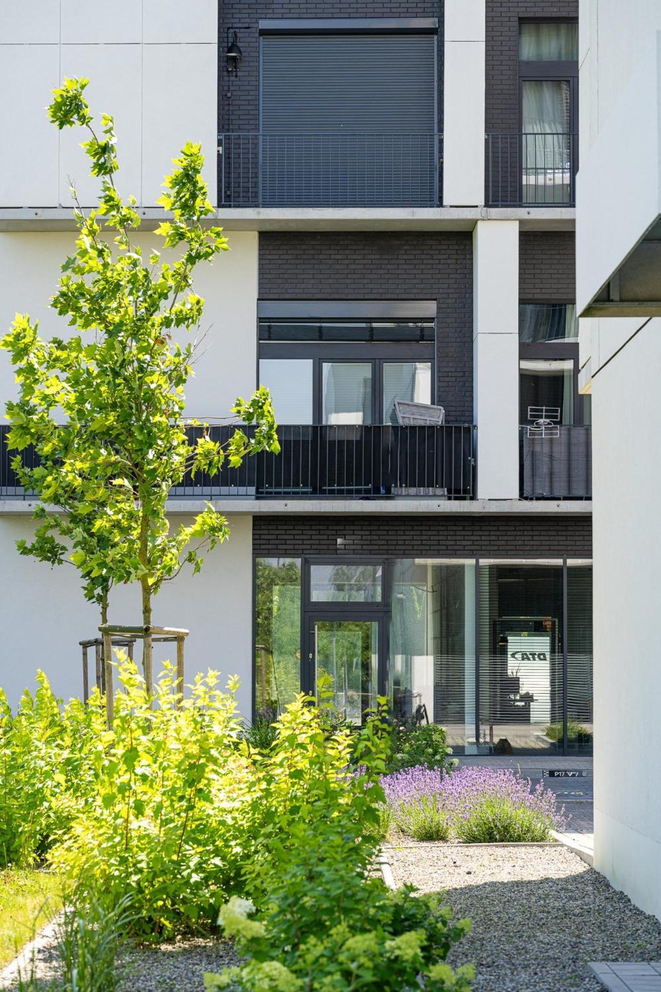 Rentplanet - Apartamenty Zarembowicza Вроцлав Екстериор снимка